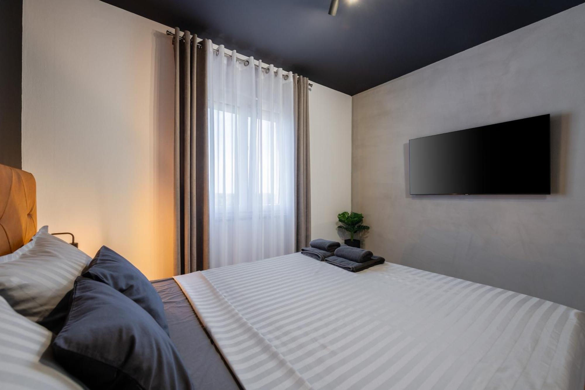 M&A - Pula Luxury Apartment Esterno foto